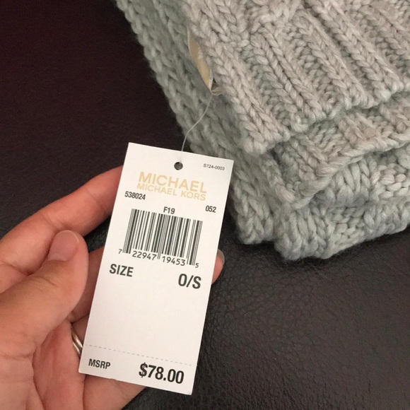 Michael Kors Scarf size 64x10 inches new with tag - Picture 2 of 7